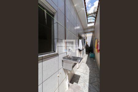 Casa para alugar com 130m², 2 quartos e 2 vagas Casa para alugar com 130m², 2 quartos e 2 vagasÁrea de Serviços