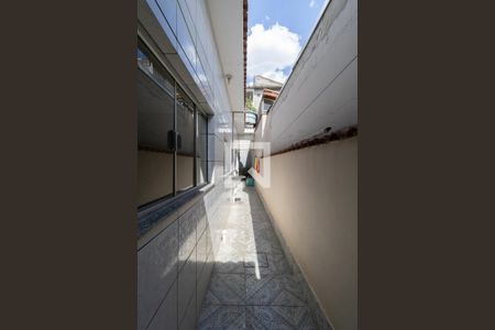 Área de Serviços de casa para alugar com 2 quartos, 130m² em Parque Savoi City, São Paulo