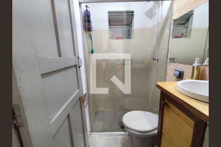 Casa à venda com 200m², 2 quartos e sem vaga Casa à venda com 200m², 2 quartos e sem vagabanheiro