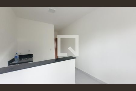 Sala / Cozinha de kitnet/studio para alugar com 1 quarto, 40m² em Jardim Proença, Campinas