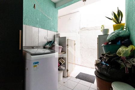 Casa à venda com 144m², 5 quartos e 2 vagasLavanderia da Casa 2