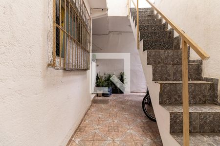 Casa à venda com 144m², 5 quartos e 2 vagasCorredor