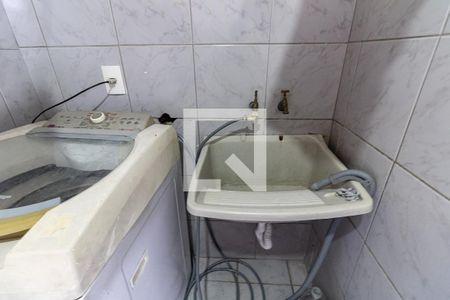 Casa à venda com 144m², 5 quartos e 2 vagasLavanderia da Casa 4