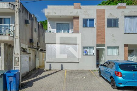 Apartamento para alugar com 50m², 2 quartos e 1 vagaFachada / Plaquinha