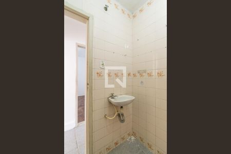 Casa para alugar com 85m², 2 quartos e sem vaga Casa para alugar com 85m², 2 quartos e sem vagaBanheiro