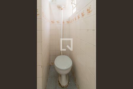 Casa para alugar com 85m², 2 quartos e sem vaga Casa para alugar com 85m², 2 quartos e sem vagaBanheiro