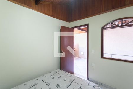 Casa à venda com 314m², 4 quartos e 2 vagas Casa à venda com 314m², 4 quartos e 2 vagasQuarto 4