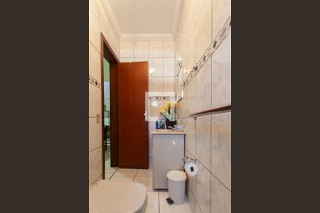 Casa à venda com 314m², 4 quartos e 2 vagasBanheiro Social 1