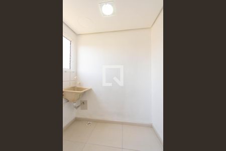 Apartamento para alugar com 56m², 3 quartos e 1 vaga Apartamento para alugar com 56m², 3 quartos e 1 vagaLavanderia