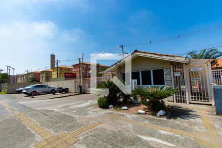 Apartamento para alugar com 56m², 3 quartos e 1 vaga Apartamento para alugar com 56m², 3 quartos e 1 vagaFachada