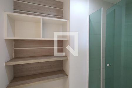 Apartamento para alugar com 78m², 2 quartos e 1 vaga Apartamento para alugar com 78m², 2 quartos e 1 vagaBanheiro da Suíte 2
