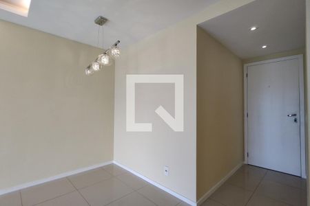 Sala de apartamento para alugar com 2 quartos, 78m² em Taquara, Rio de Janeiro