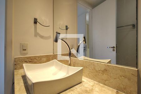 Apartamento para alugar com 78m², 2 quartos e 1 vaga Apartamento para alugar com 78m², 2 quartos e 1 vagaBanheiro da Suíte 2