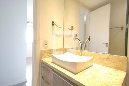 Apartamento para alugar com 78m², 2 quartos e 1 vaga Apartamento para alugar com 78m², 2 quartos e 1 vagaBanheiro da Suíte 2