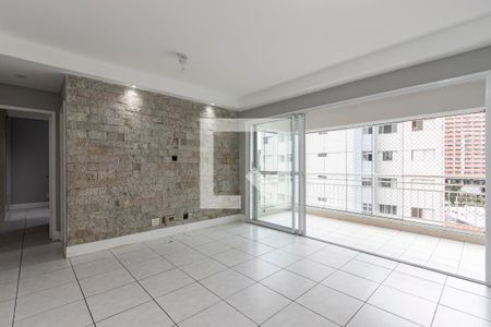 Sala de apartamento para alugar com 2 quartos, 65m² em Santo Amaro, São Paulo