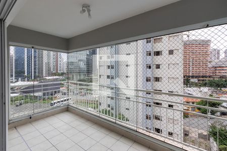 Varanda de apartamento para alugar com 2 quartos, 65m² em Santo Amaro, São Paulo