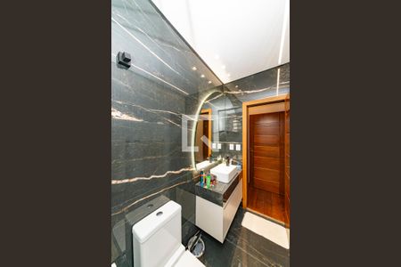 Casa para alugar com 352m², 5 quartos e 2 vagas Casa para alugar com 352m², 5 quartos e 2 vagasBanheiro da Suíte 1