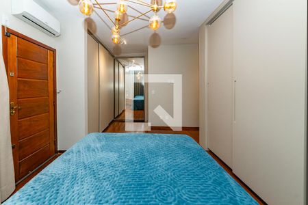 Casa para alugar com 352m², 5 quartos e 2 vagas Casa para alugar com 352m², 5 quartos e 2 vagasSuíte 1