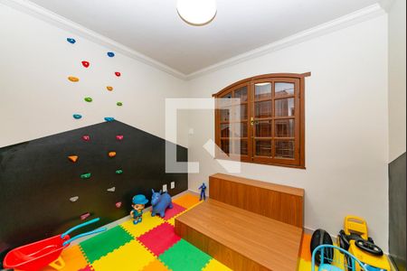 Casa para alugar com 352m², 5 quartos e 2 vagas Casa para alugar com 352m², 5 quartos e 2 vagasQuarto 5