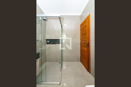 Casa para alugar com 352m², 5 quartos e 2 vagas Casa para alugar com 352m², 5 quartos e 2 vagasBanheiro da Suíte 4