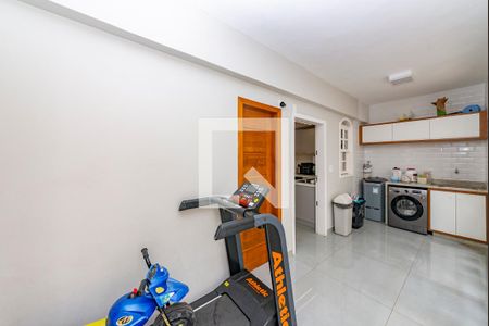 Casa para alugar com 352m², 5 quartos e 2 vagas Casa para alugar com 352m², 5 quartos e 2 vagasÁrea de Serviço