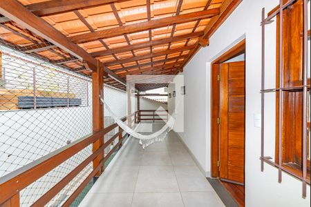 Casa para alugar com 352m², 5 quartos e 2 vagas Casa para alugar com 352m², 5 quartos e 2 vagasVaranda da Suíte 1