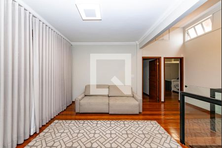 Casa para alugar com 352m², 5 quartos e 2 vagas Casa para alugar com 352m², 5 quartos e 2 vagasSala 2