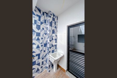 Apartamento à venda com 64m², 2 quartos e sem vagaÁrea externa