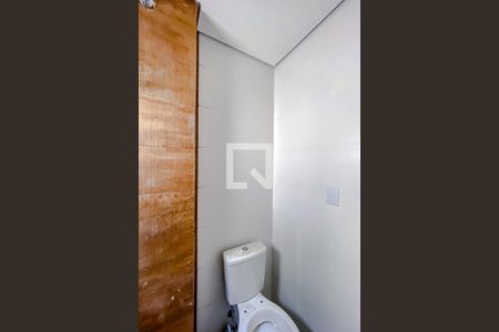 Apartamento à venda com 64m², 2 quartos e sem vagaBanheiro