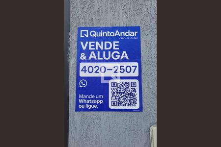 Casa à venda com 141m², 3 quartos e 2 vagasFachada