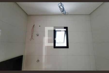 Casa à venda com 141m², 3 quartos e 2 vagasBanheiro da suíte