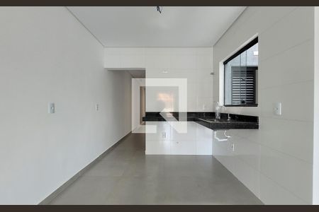 Casa à venda com 141m², 3 quartos e 2 vagasCozinha