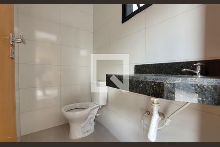 Casa à venda com 141m², 3 quartos e 2 vagasBanheiro