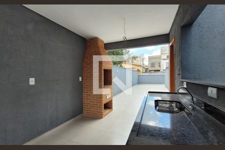 Casa à venda com 141m², 3 quartos e 2 vagasCobertura
