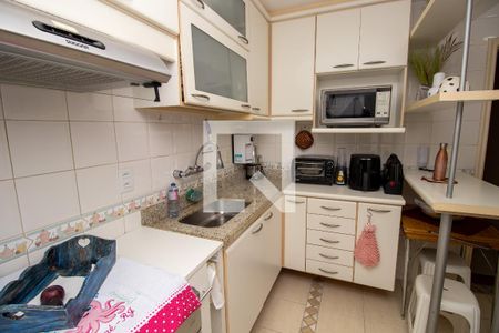 Apartamento à venda com 102m², 2 quartos e 2 vagas Apartamento à venda com 102m², 2 quartos e 2 vagasCozinha