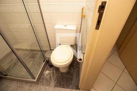 Apartamento à venda com 102m², 2 quartos e 2 vagas Apartamento à venda com 102m², 2 quartos e 2 vagasBanheiro quarto 1