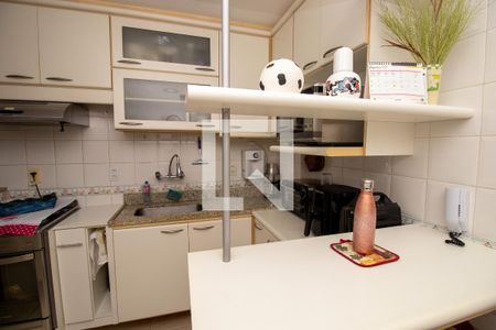 Apartamento à venda com 102m², 2 quartos e 2 vagas Apartamento à venda com 102m², 2 quartos e 2 vagasCozinha