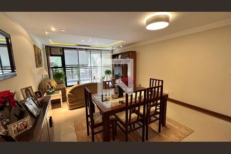 Apartamento à venda com 102m², 2 quartos e 2 vagas Apartamento à venda com 102m², 2 quartos e 2 vagasSala