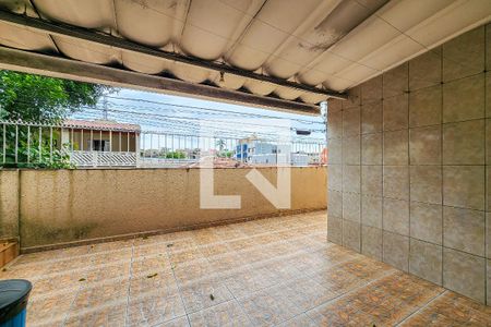 Casa à venda com 165m², 2 quartos e 1 vaga Casa à venda com 165m², 2 quartos e 1 vagaÁrea de Serviço