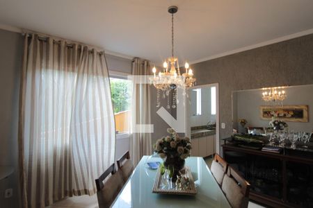 Casa à venda com 200m², 3 quartos e 2 vagasCopa