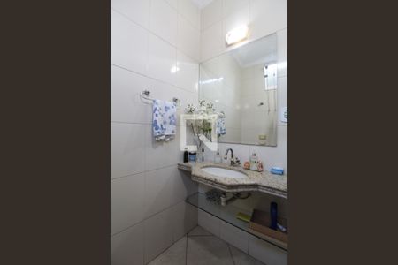 Casa à venda com 200m², 3 quartos e 2 vagasBanheiro Social