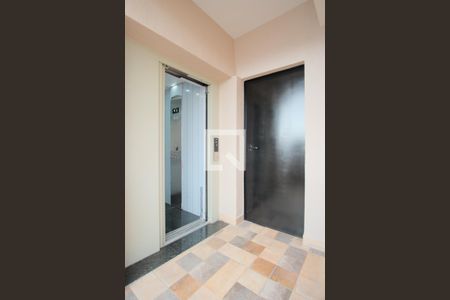 Apartamento à venda com 29m², 1 quarto e sem vagaÁrea comum