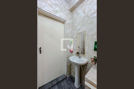 Casa à venda com 120m², 2 quartos e 1 vagaBanheiro de Serviço