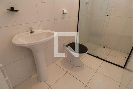 Apartamento para alugar com 64m², 2 quartos e 1 vaga Apartamento para alugar com 64m², 2 quartos e 1 vagaBanheiro