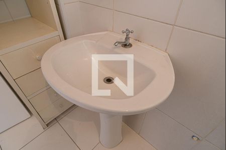 Apartamento para alugar com 64m², 2 quartos e 1 vaga Apartamento para alugar com 64m², 2 quartos e 1 vagaBanheiro