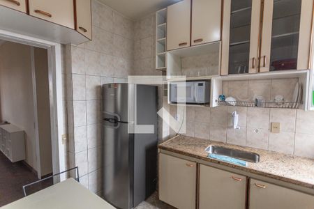 Apartamento para alugar com 160m², 3 quartos e 1 vaga Apartamento para alugar com 160m², 3 quartos e 1 vagaCozinha
