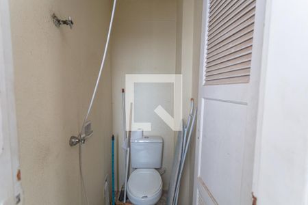 Apartamento para alugar com 160m², 3 quartos e 1 vaga Apartamento para alugar com 160m², 3 quartos e 1 vagaBanheiro de Serviço
