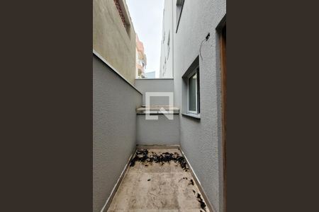 Casa de condomínio à venda com 166m², 3 quartos e 2 vagasArea externa