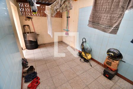 Casa à venda com 250m², 5 quartos e 4 vagasÁrea de Serviço