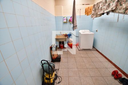 Casa à venda com 250m², 5 quartos e 4 vagasÁrea de Serviço